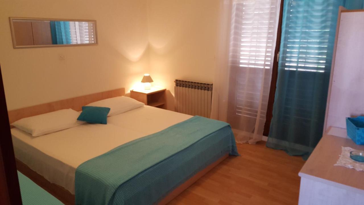 Apartmani Antunovic Podgora Exterior photo