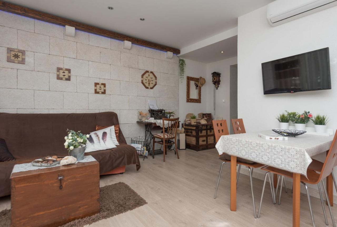 Apartmani Antunovic Podgora Exterior photo